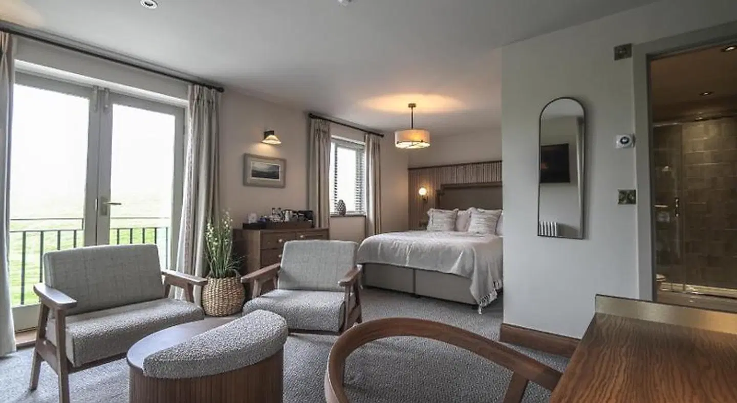 The Tempest Arms ROOM_EXAMPLE