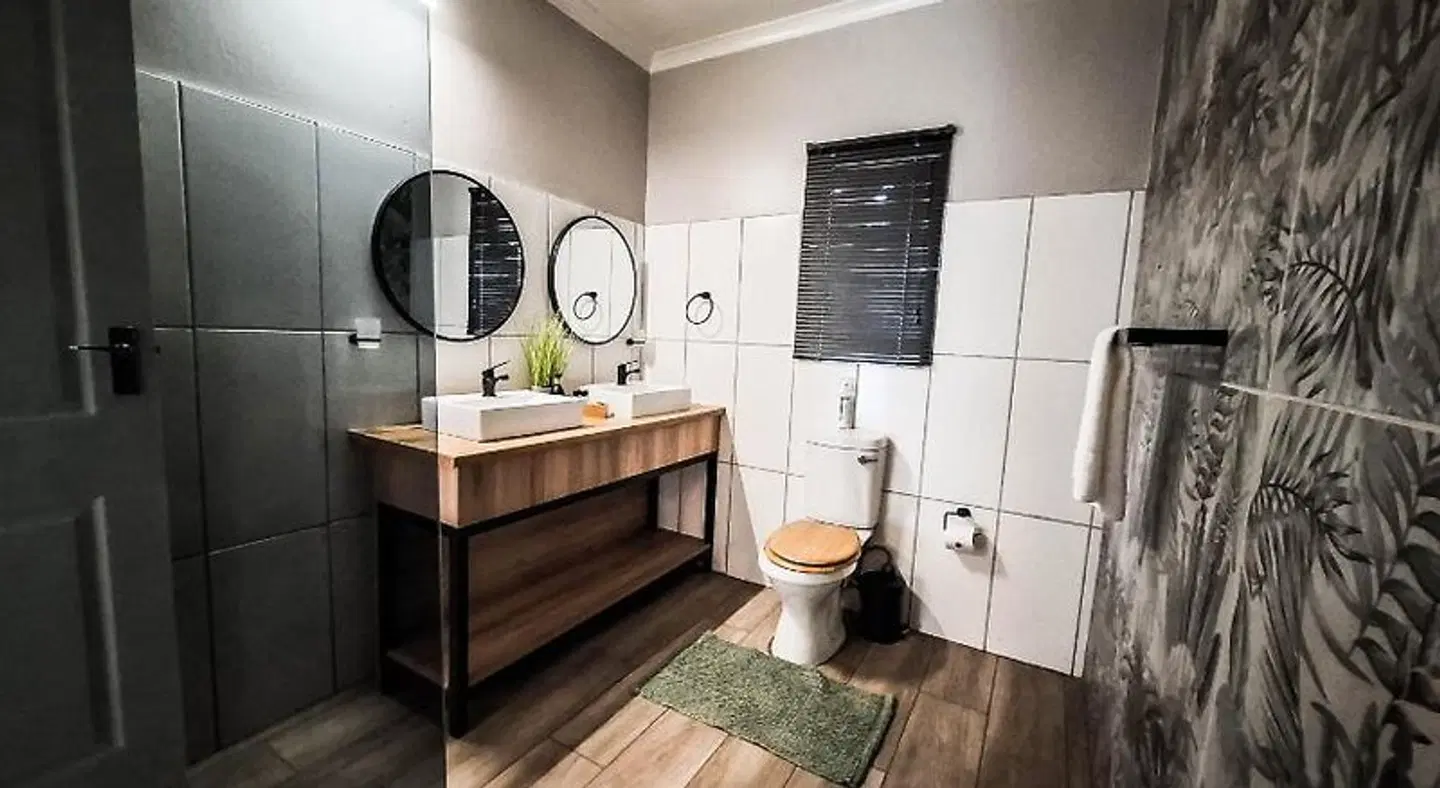 B at Home Guest House Badezimmer