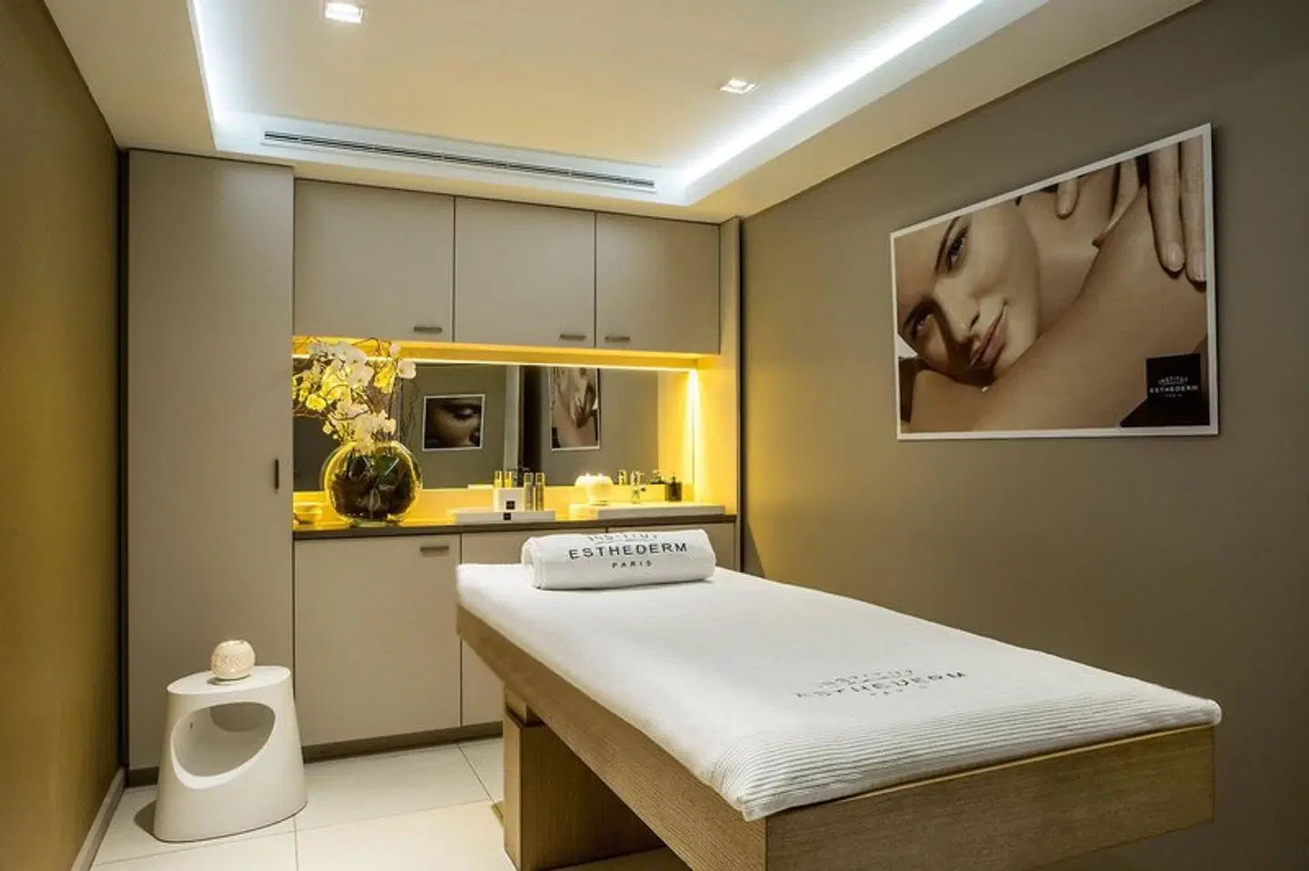 Renaissance Aix-en-Provence Hotel ROOM_EXAMPLE