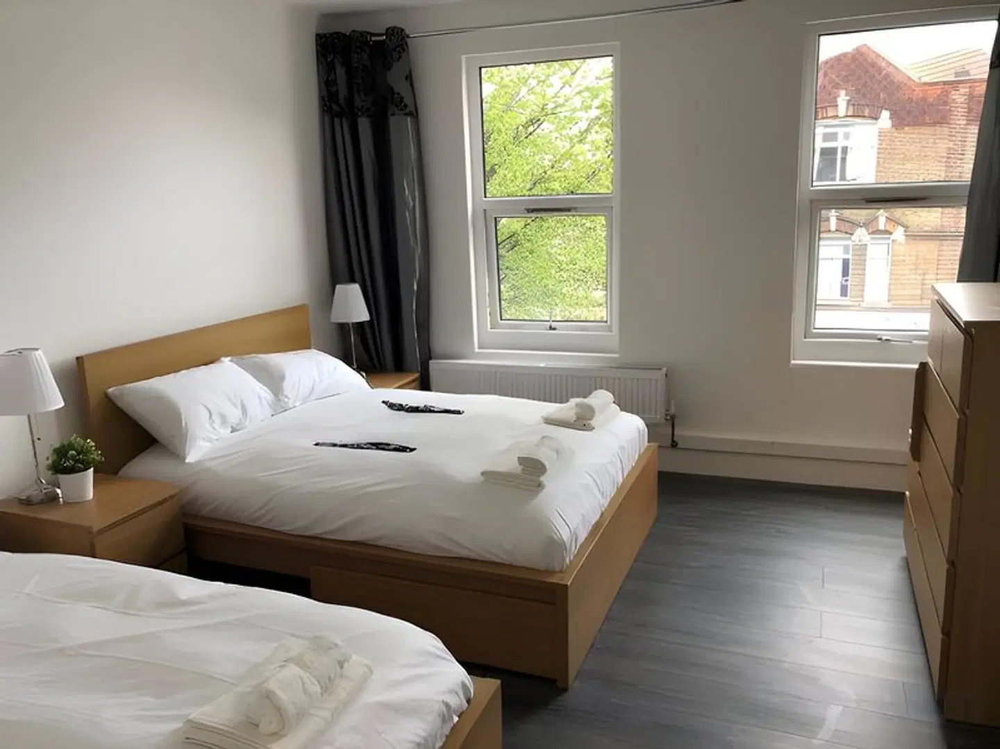 The Broadway Hotel ROOM_EXAMPLE