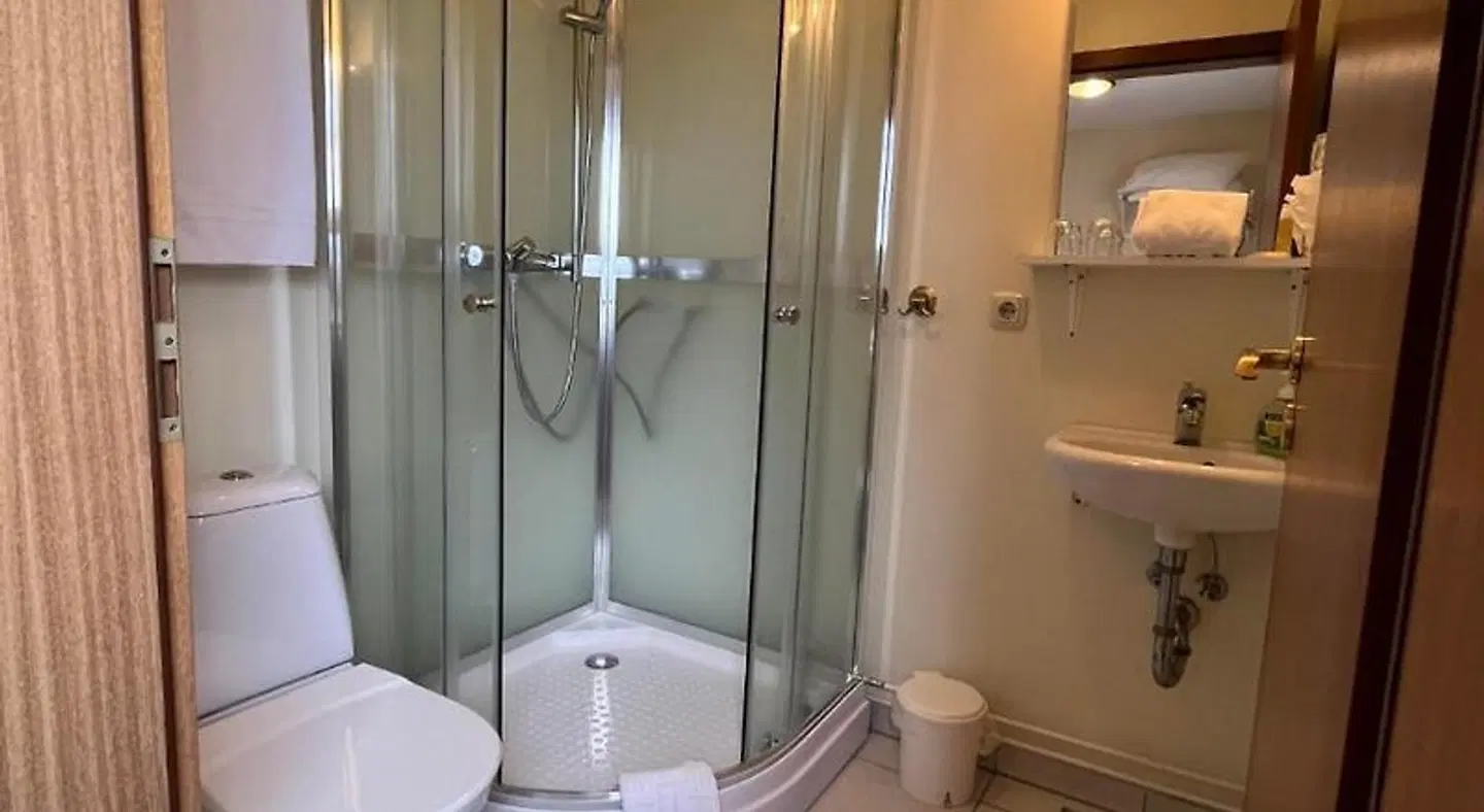 Sunnuberg Guesthouse Badezimmer