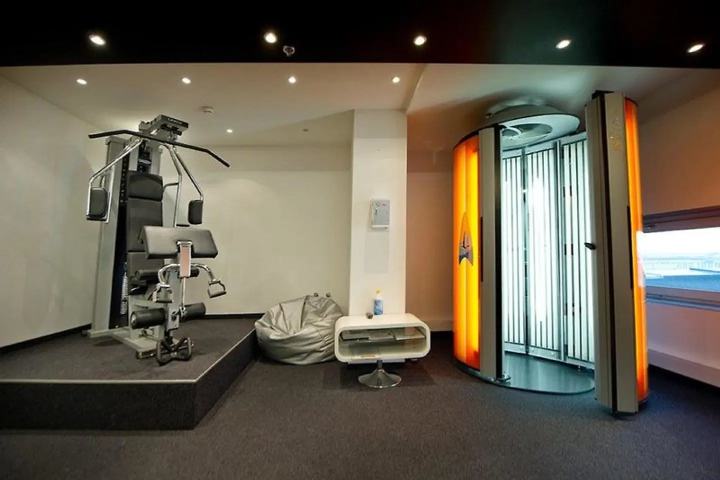 Pannonia Tower Hotel HEALTH_BEAUTY