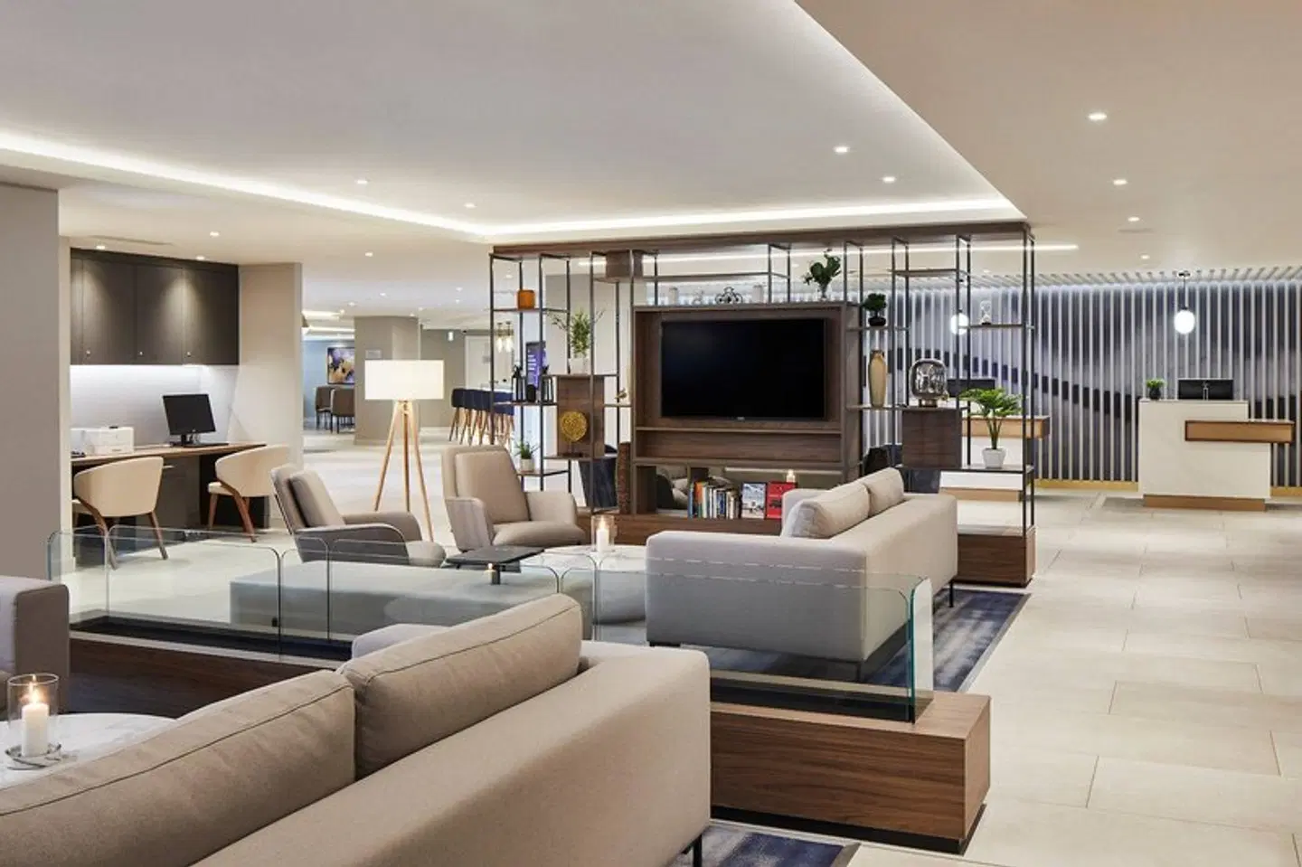 Courtyard by Marriott London Heathrow Airport LOUNGE_LOBBY