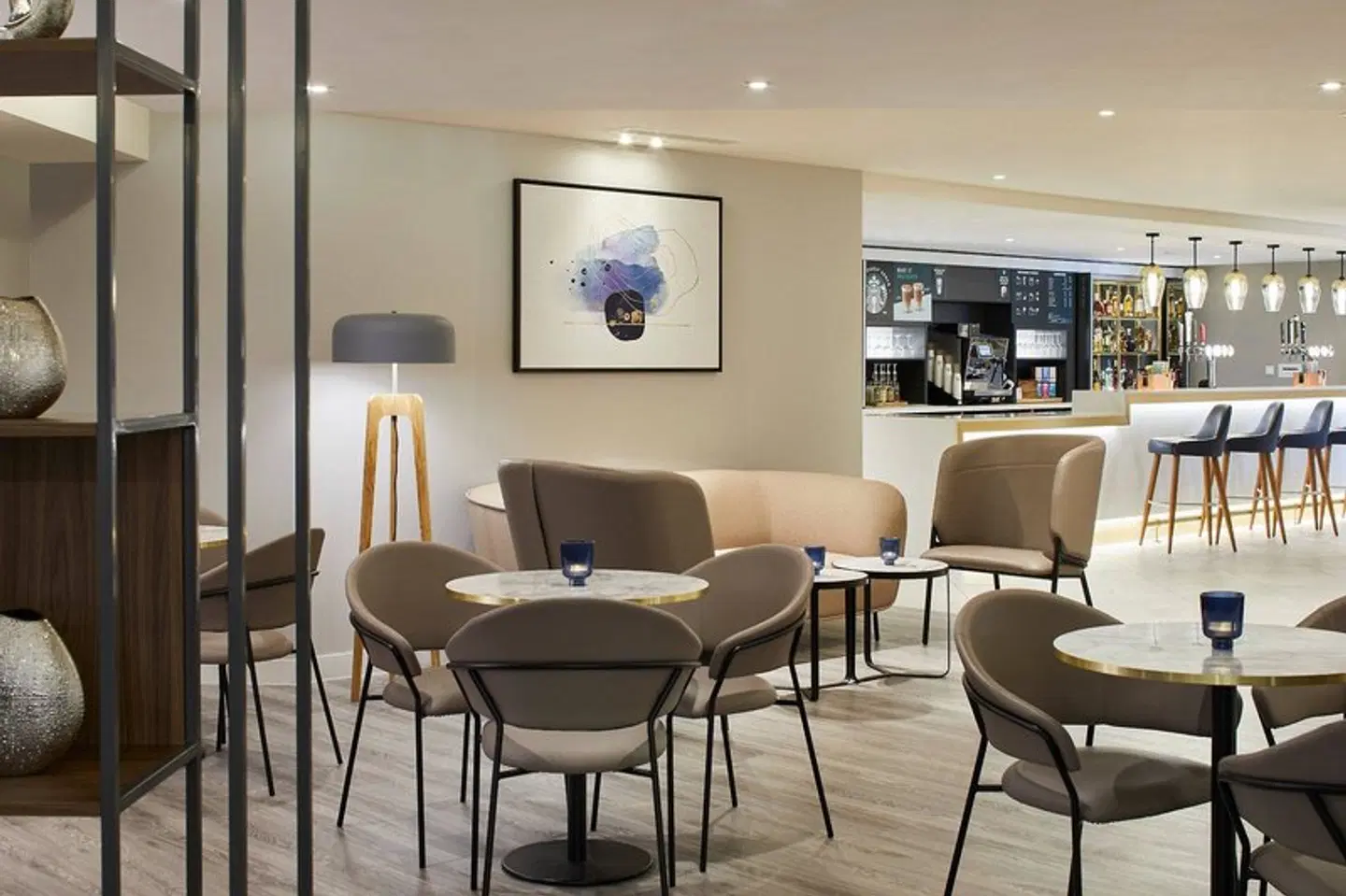 Courtyard by Marriott London Heathrow Airport LOUNGE_LOBBY