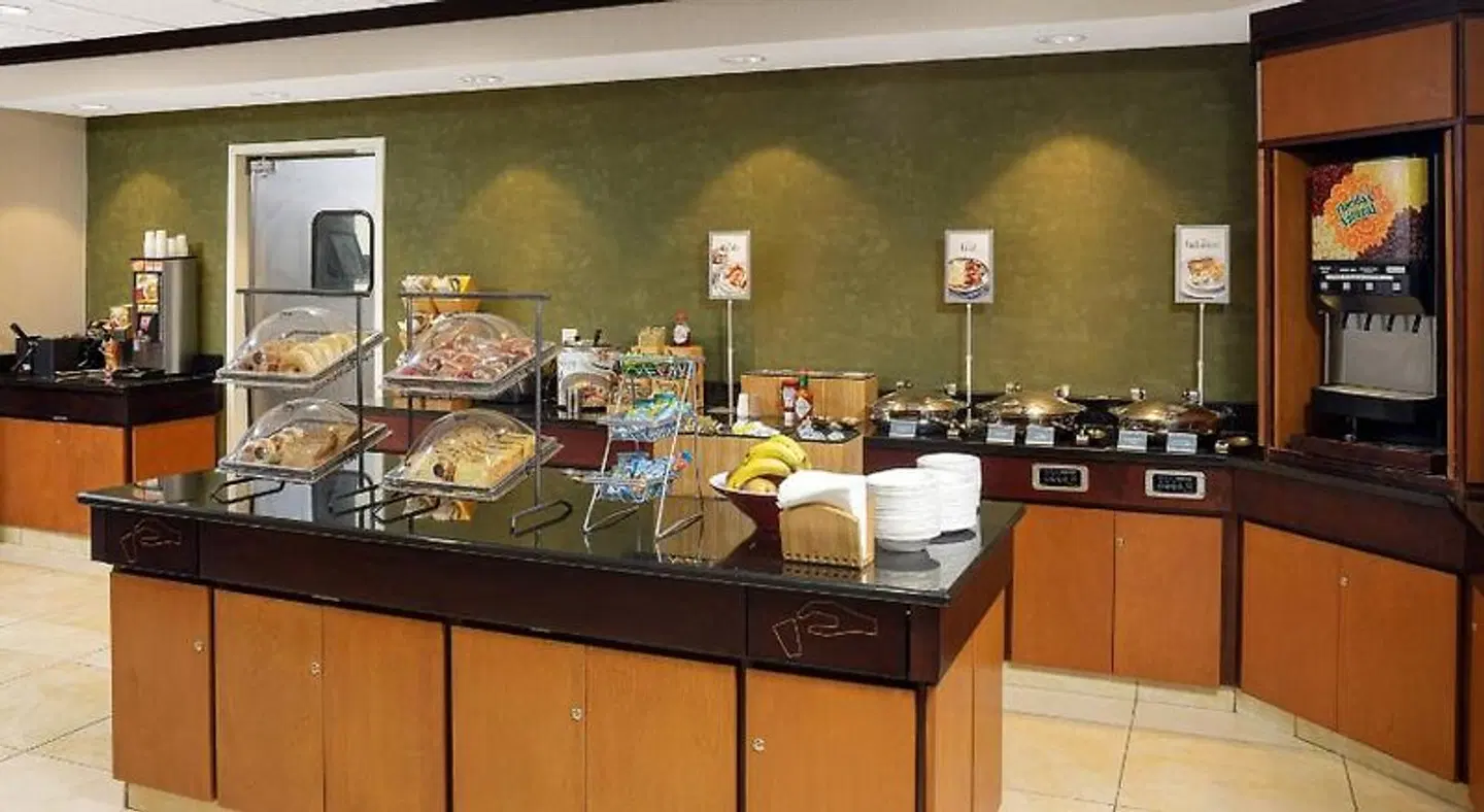 Fairfield Inn and Suites Paducah Restaurant