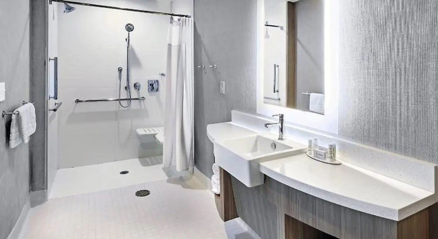 SpringHill Suites by Marriott Tulsa at Tulsa Hills Badezimmer