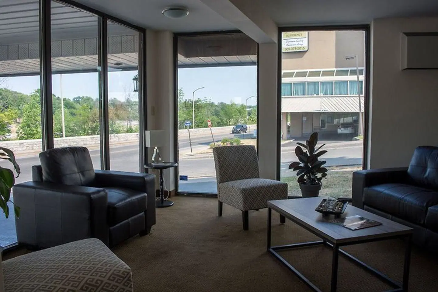 River Rapids Inn ROOM_EXAMPLE
