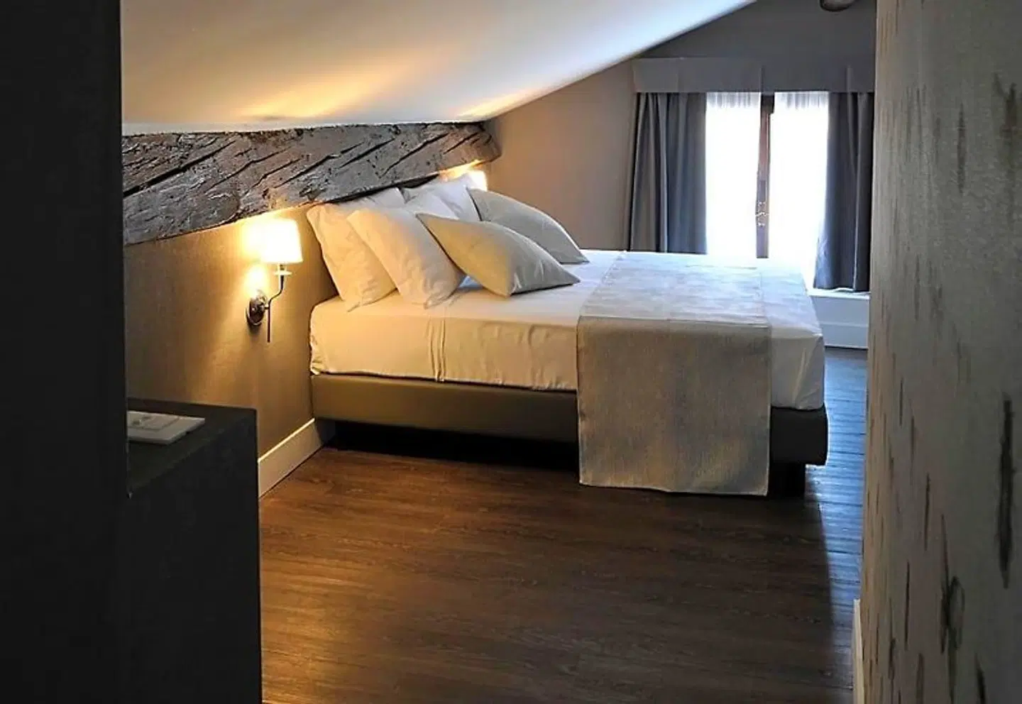 Maxxim Hotel & Loft ROOM_EXAMPLE