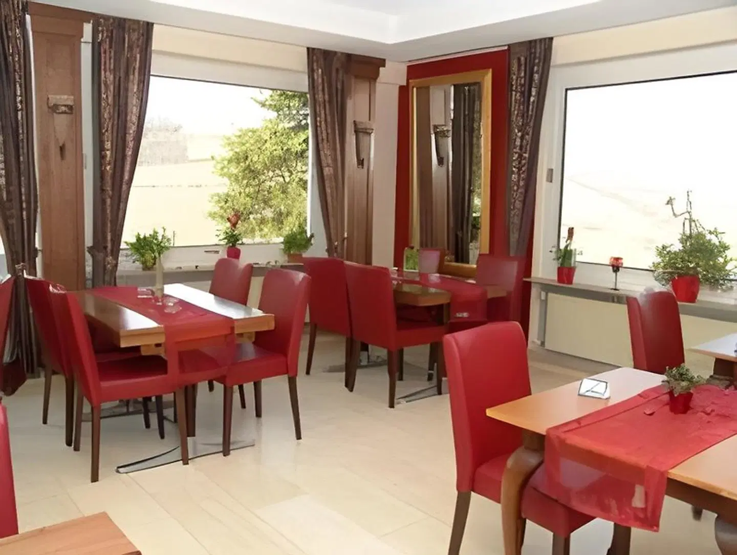 Burg-Hotel ROOM_EXAMPLE