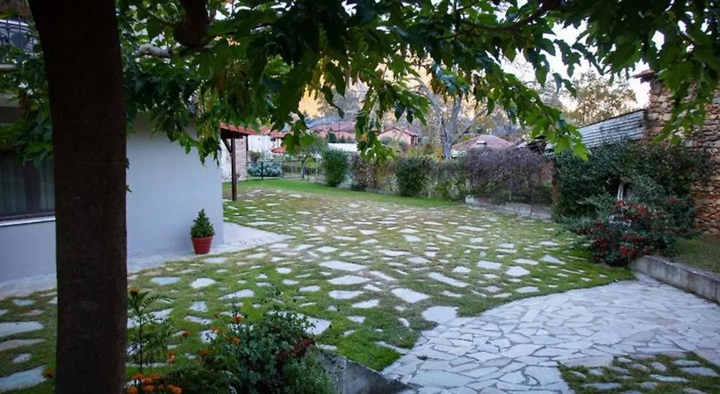 House Venetia Garten