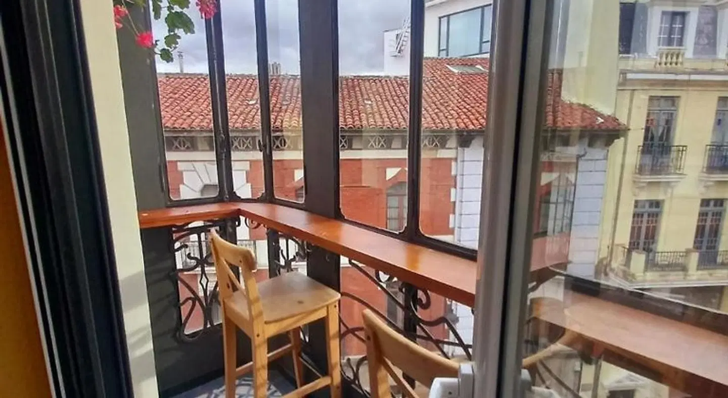 Leon Hostel Restaurant