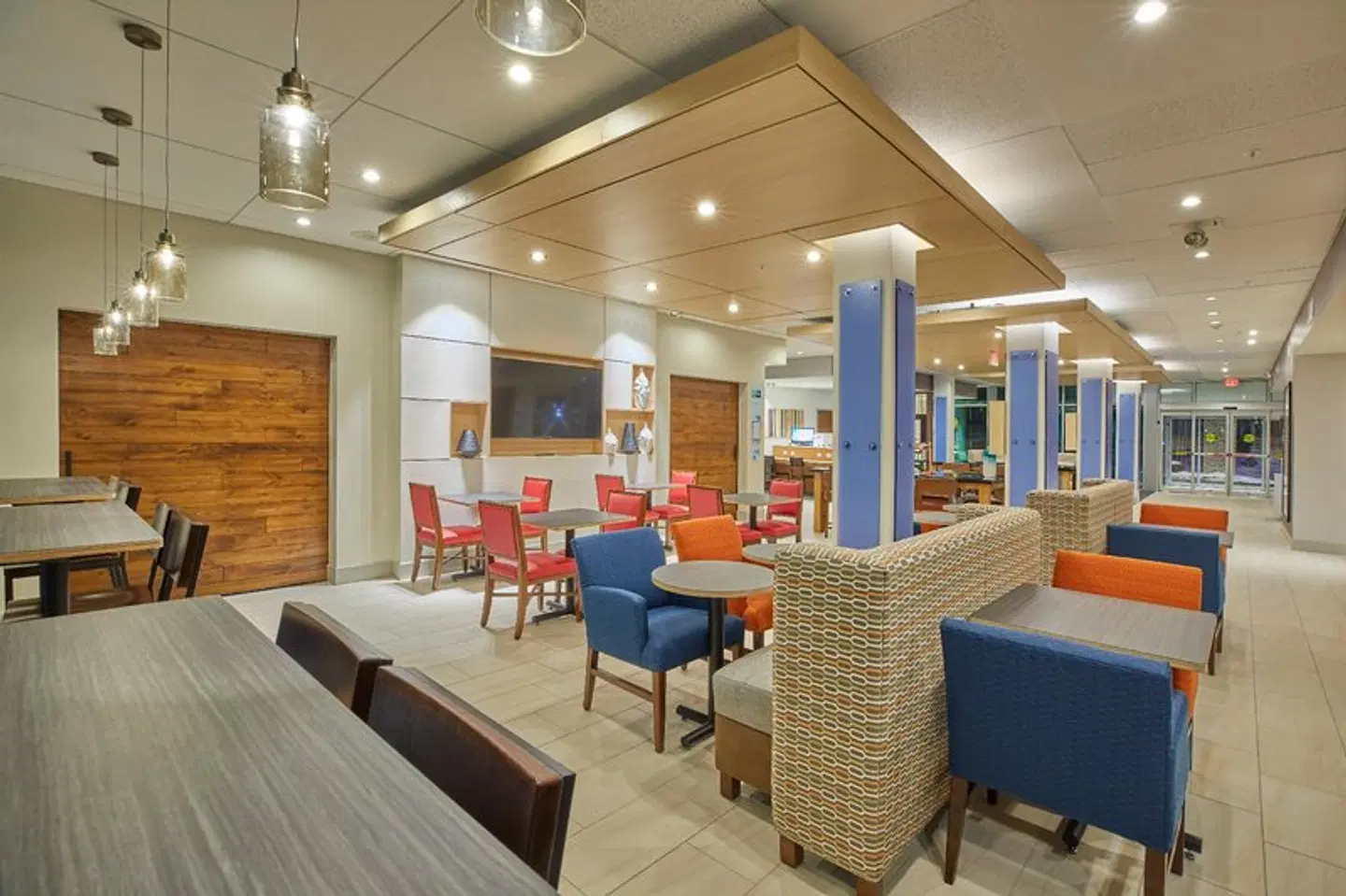 Holiday Inn Express & Suites Hermiston Downtown by IHG LOUNGE_LOBBY
