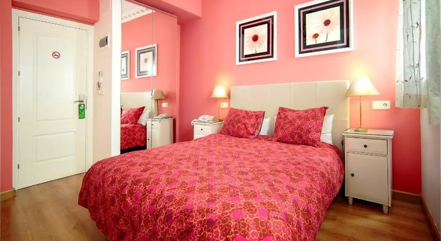 Hostal Adria Santa Ana ROOM_EXAMPLE