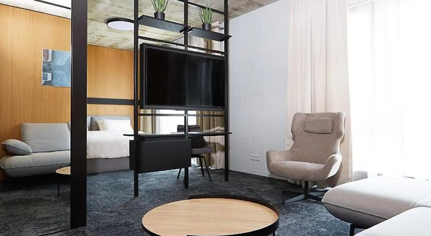 Air Hotel ROOM_EXAMPLE