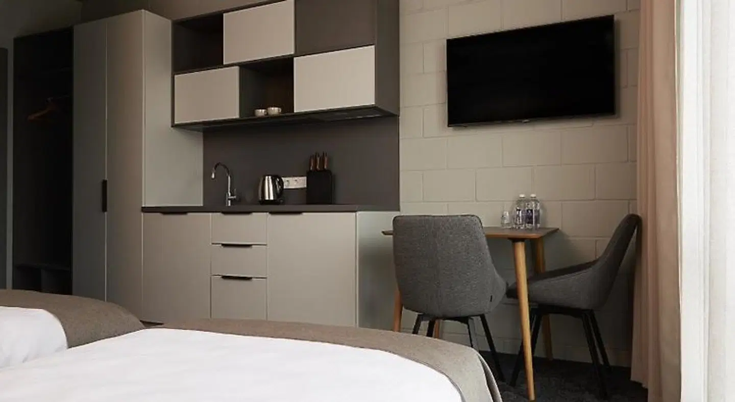 Air Hotel ROOM_EXAMPLE