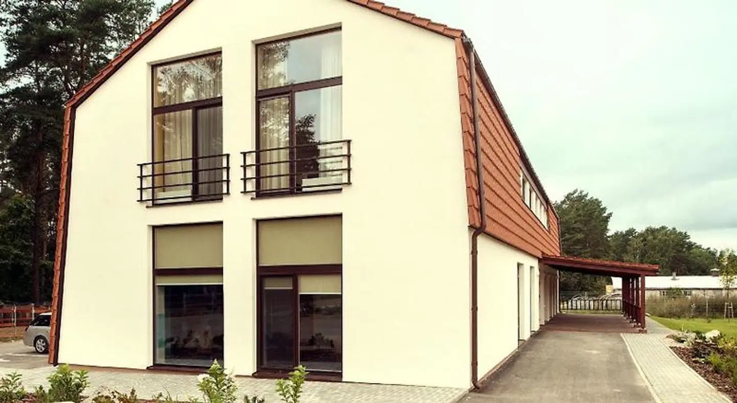 Kamanos EXTERIOR