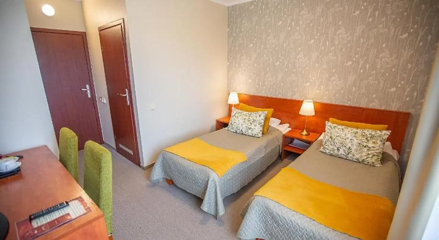 Zuvedra ROOM_EXAMPLE