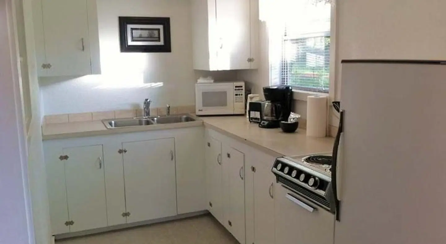 Cascade Motel ROOM_EXAMPLE