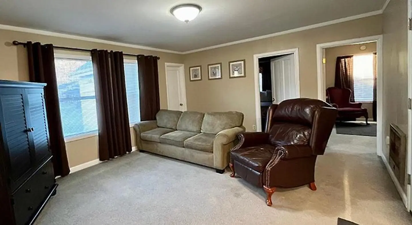 Cascade Motel ROOM_EXAMPLE