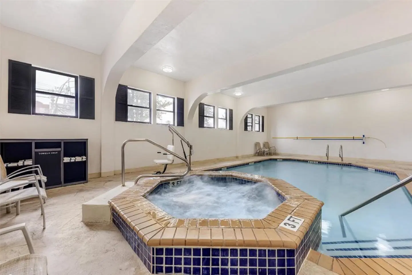 Best Western Alamo Suites ROOM_EXAMPLE