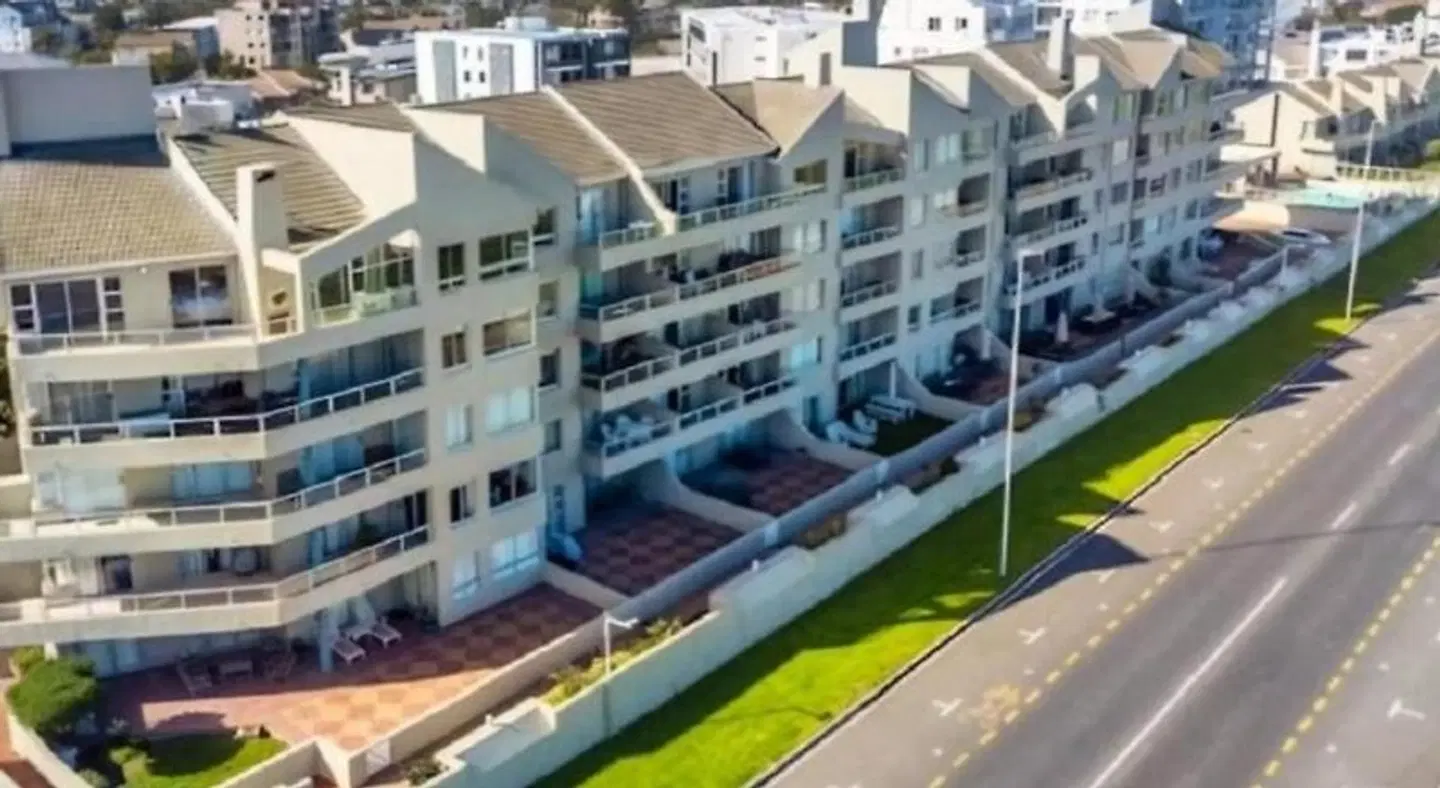 Cape Town Beachfront Accommodation in Blouberg EXTERIOR