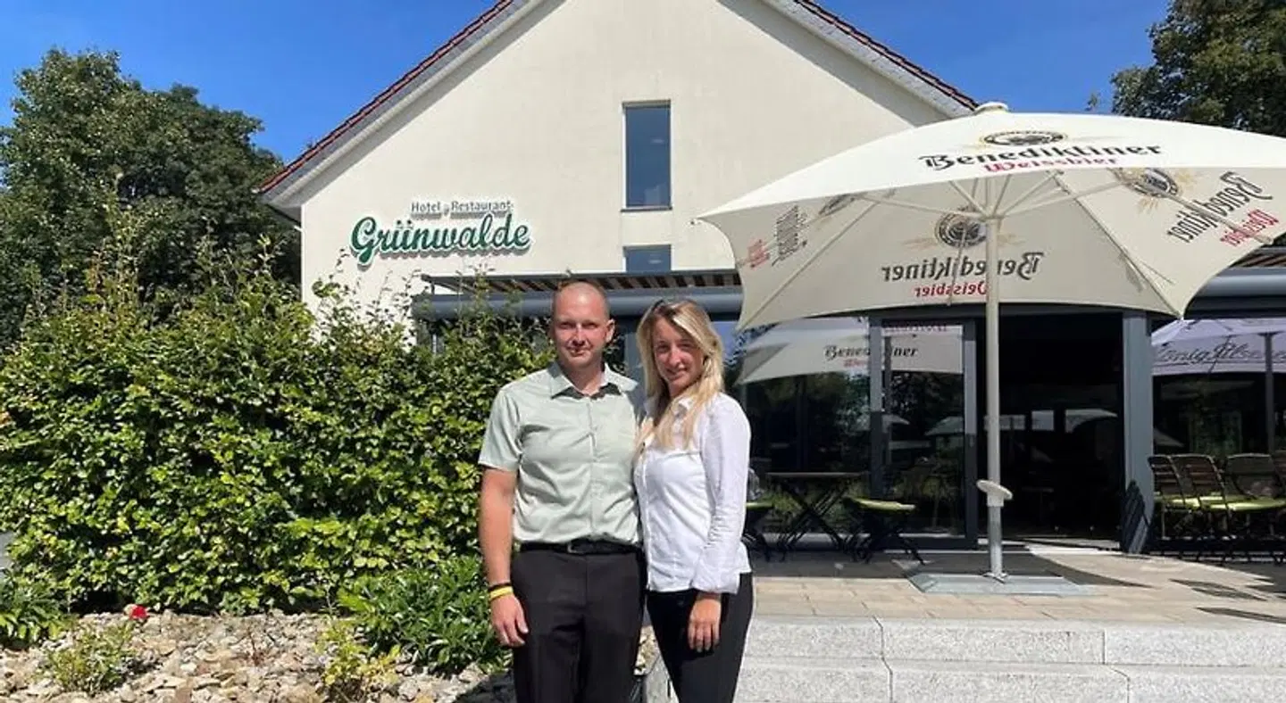 Hotel Grünwalde PEOPLE