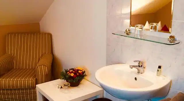 Plainbrücke Badezimmer