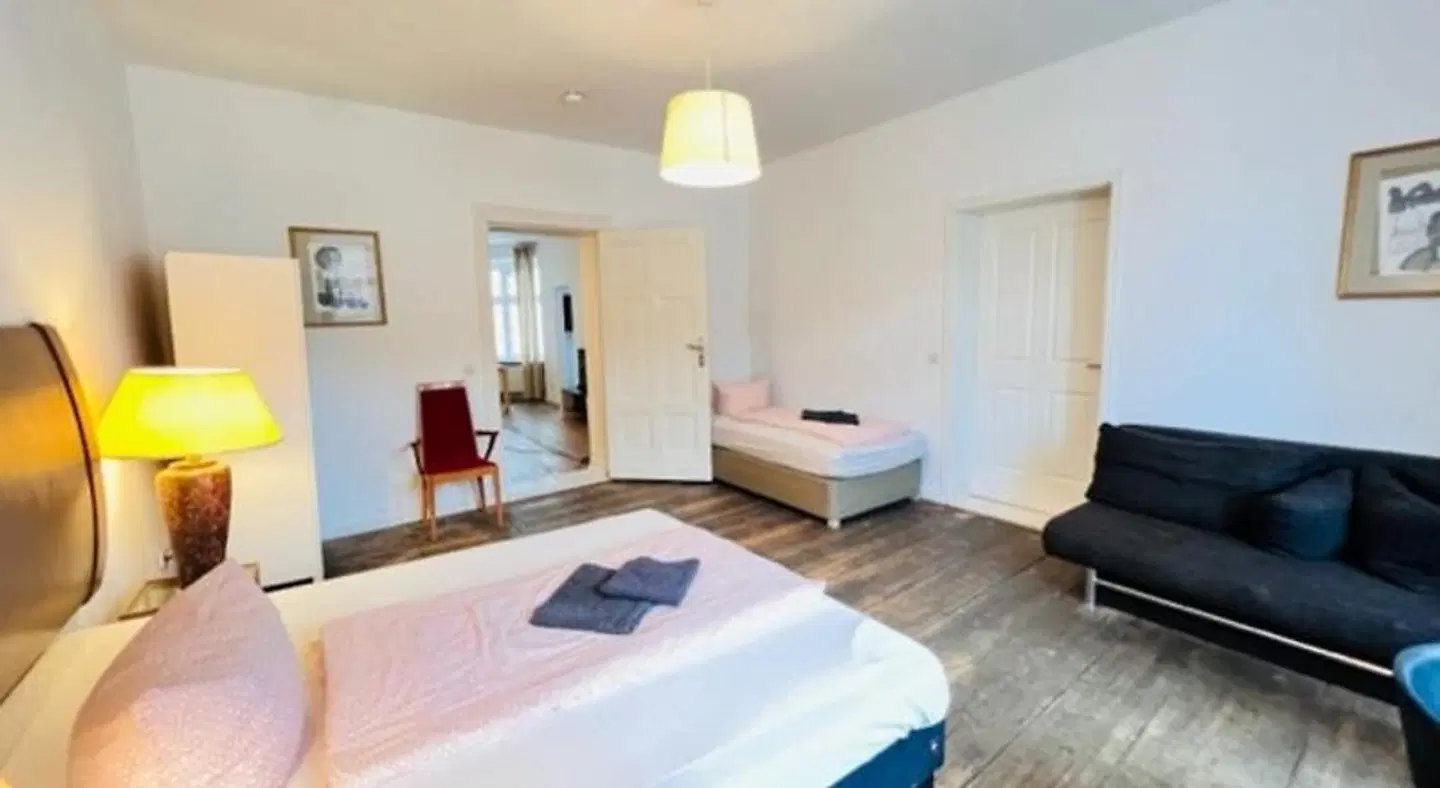 BerlinLUX Apartments - City ROOM_EXAMPLE