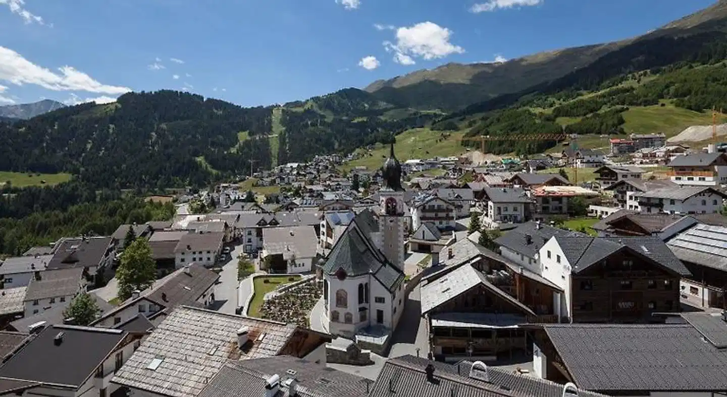 Chesa Monte Aussenansicht