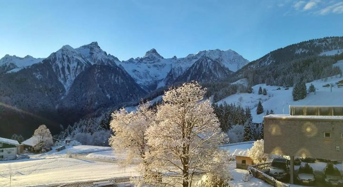 Hotel Burtschahof LANDSCAPE