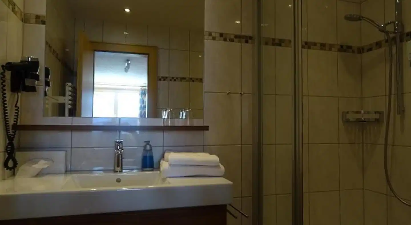 Pension Edelweiss Badezimmer
