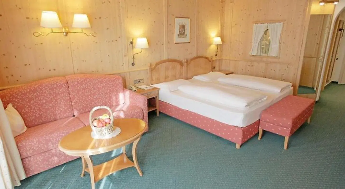 Hotel Grüner Baum ROOM_EXAMPLE