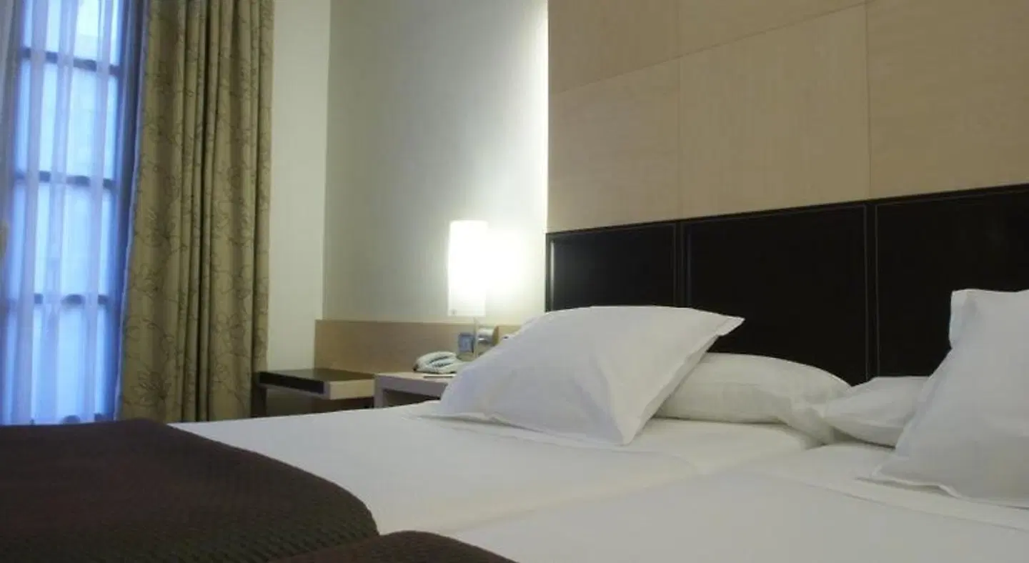 Mozart ROOM_EXAMPLE