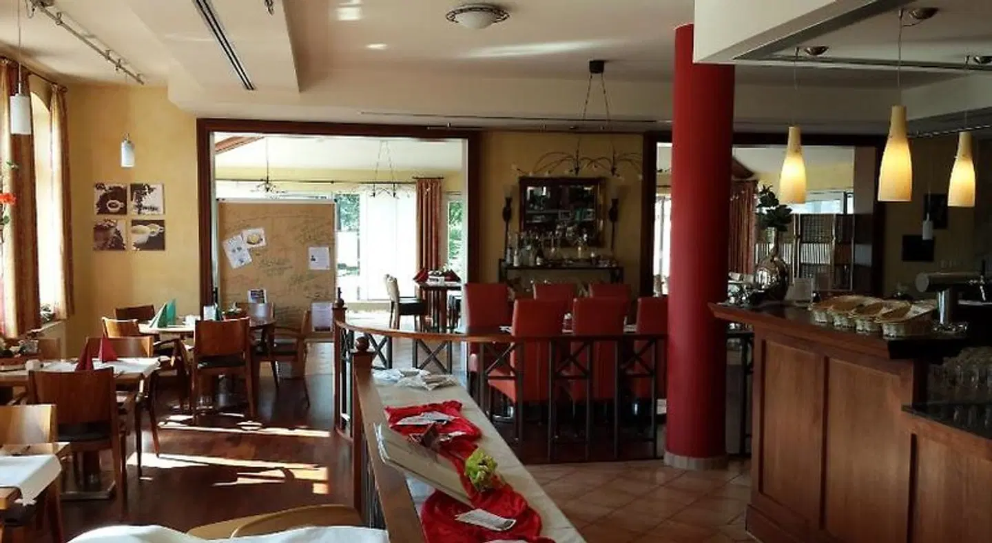 Am Pfauenhof Bar