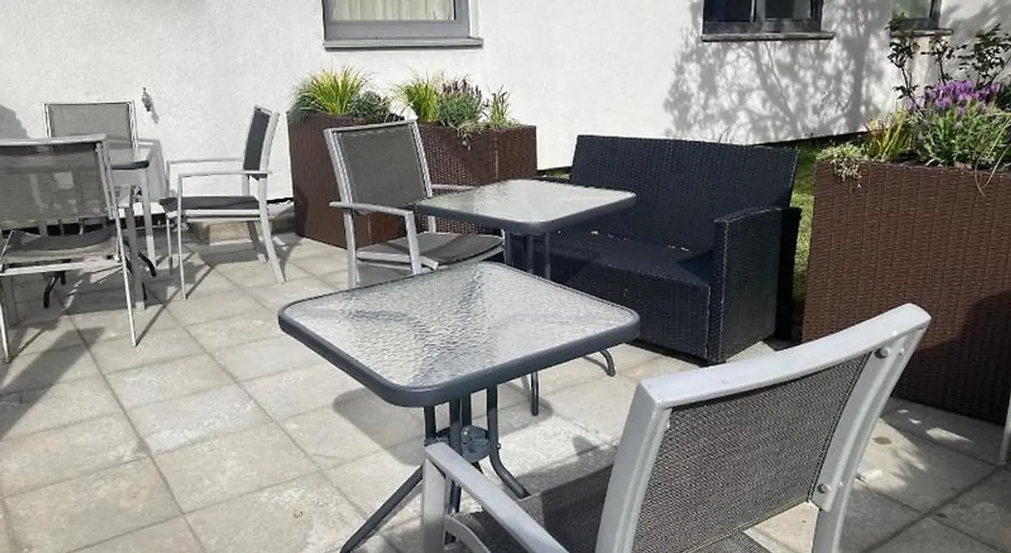 Brahms 25 Terrasse