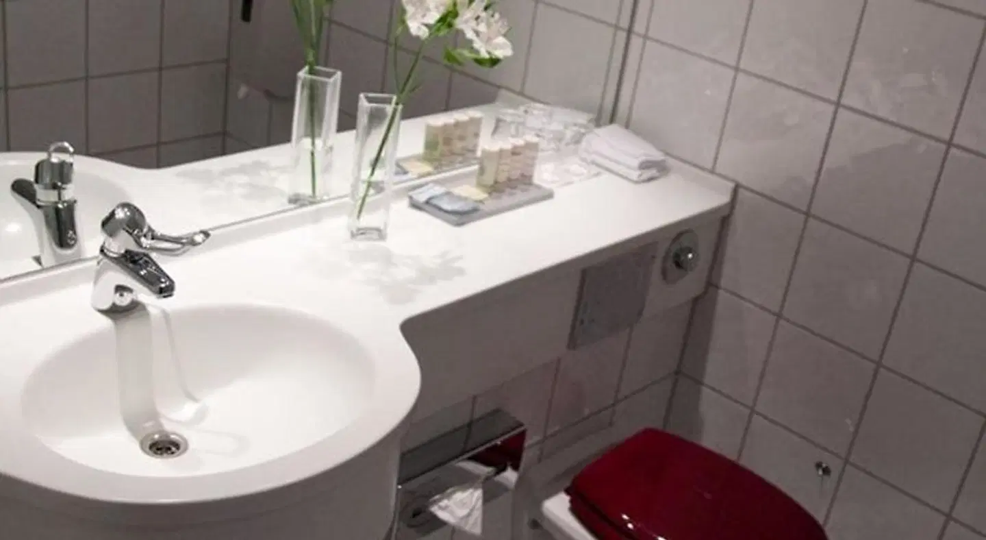 Radisson Blu Caledonien Hotel, Kristiansand Badezimmer