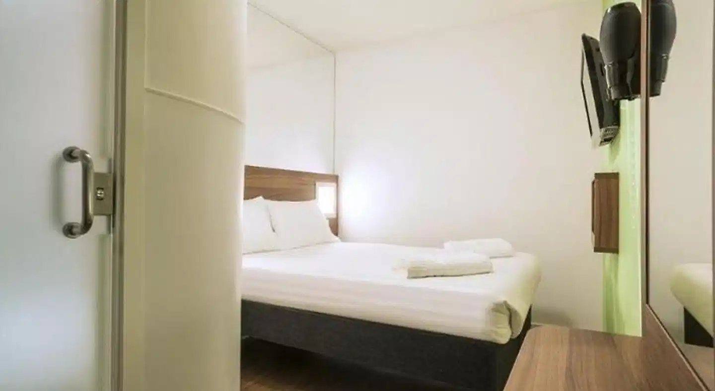 Tune Hotel Liverpool Street, London Wohnbeispiel