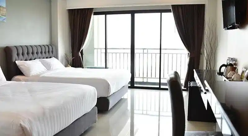 Golden Foyer Suvarnabhumi Airport Hotel