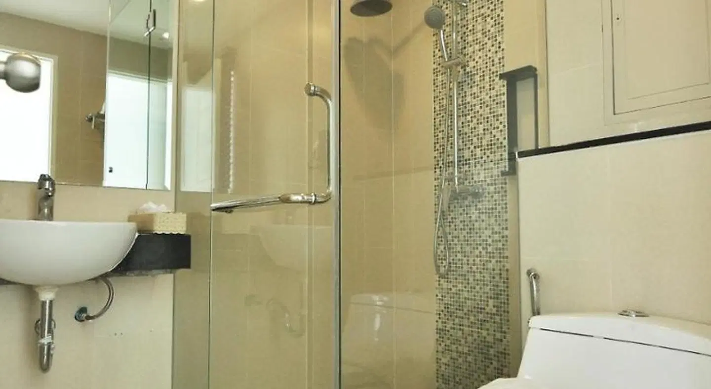 The AIM Patong Hotel Badezimmer