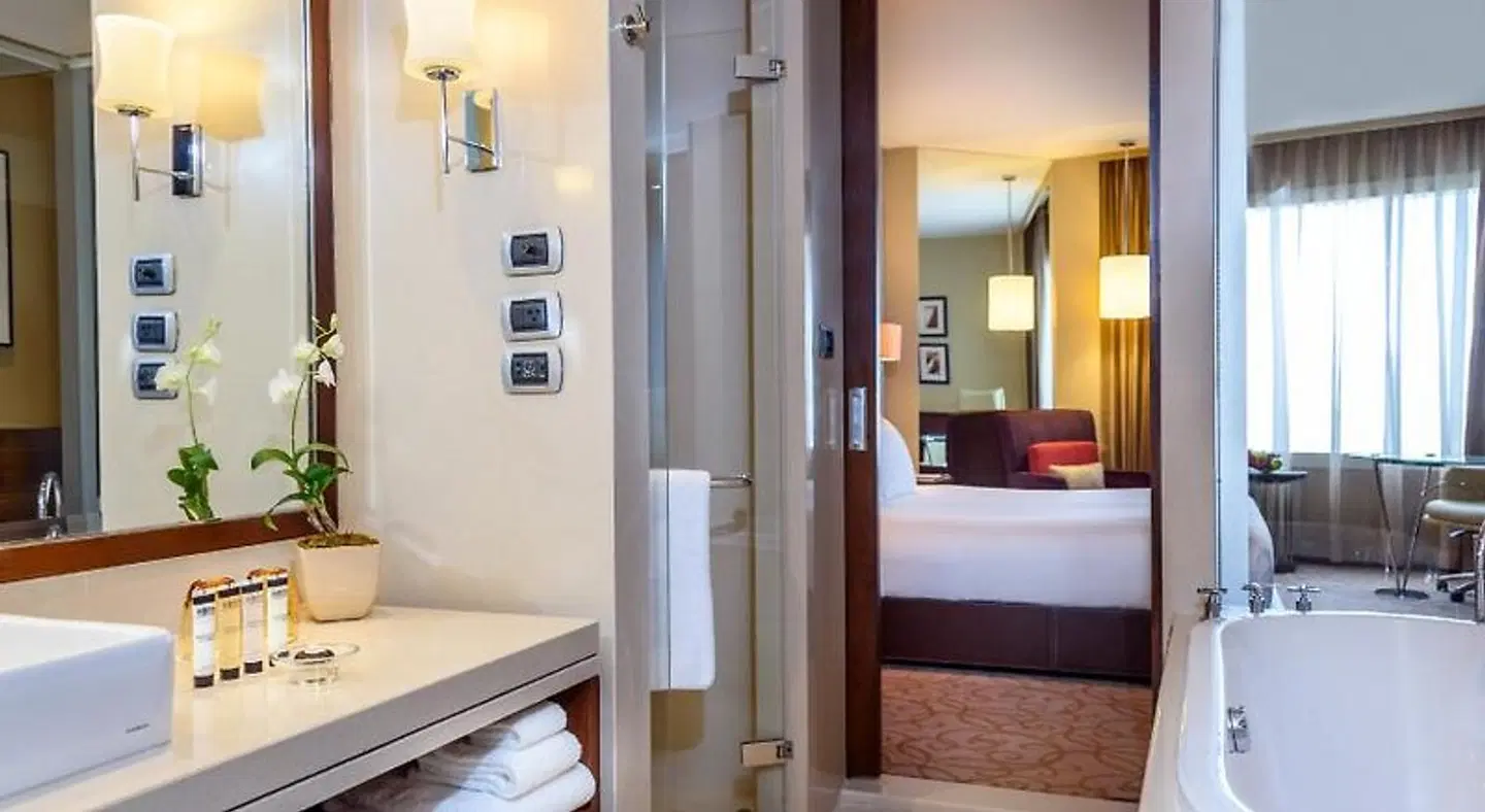 Hilton Bangkok Grande Asoke Badezimmer
