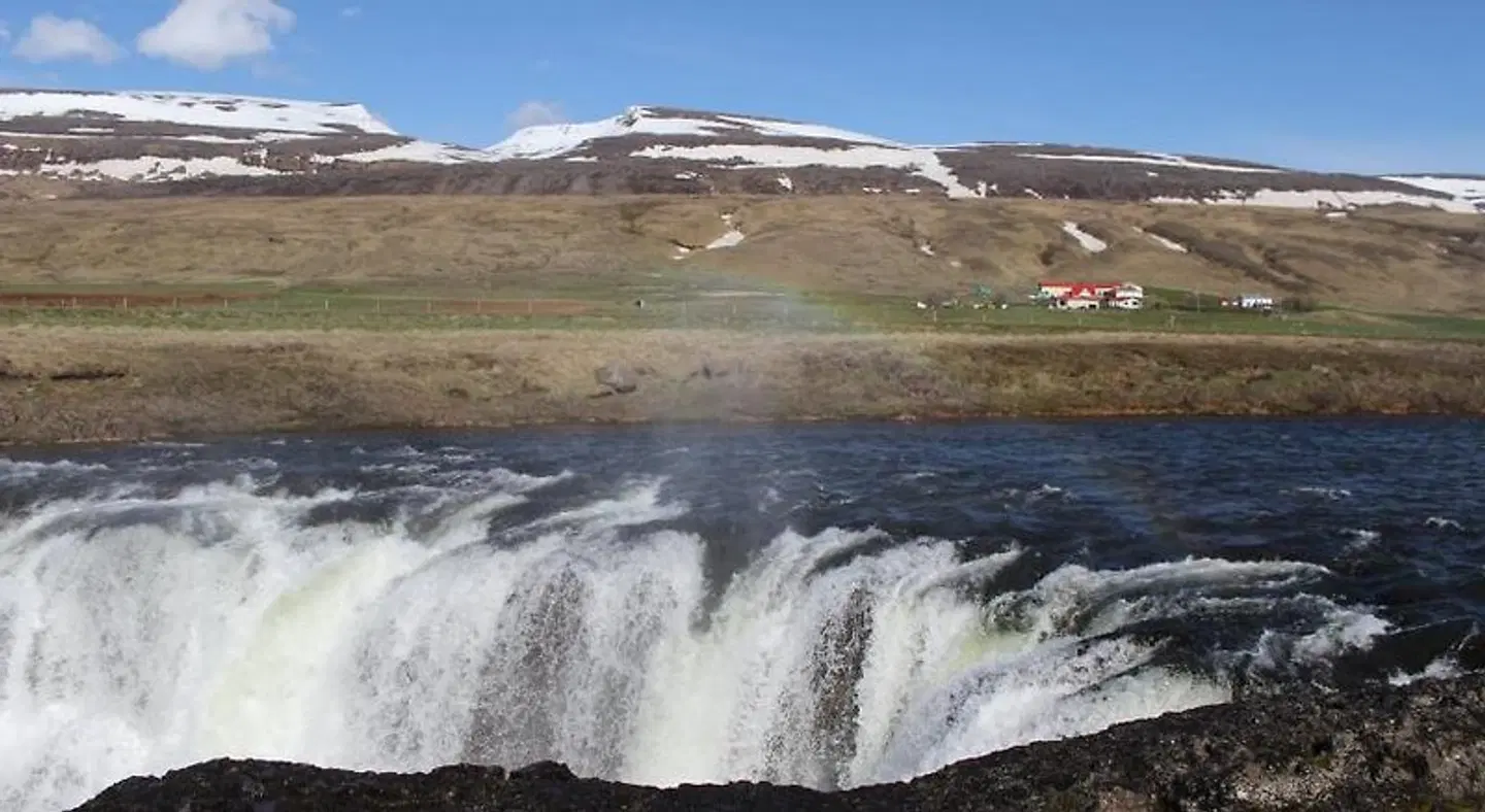 North West Restaurant & Guesthouse LANDSCAPE