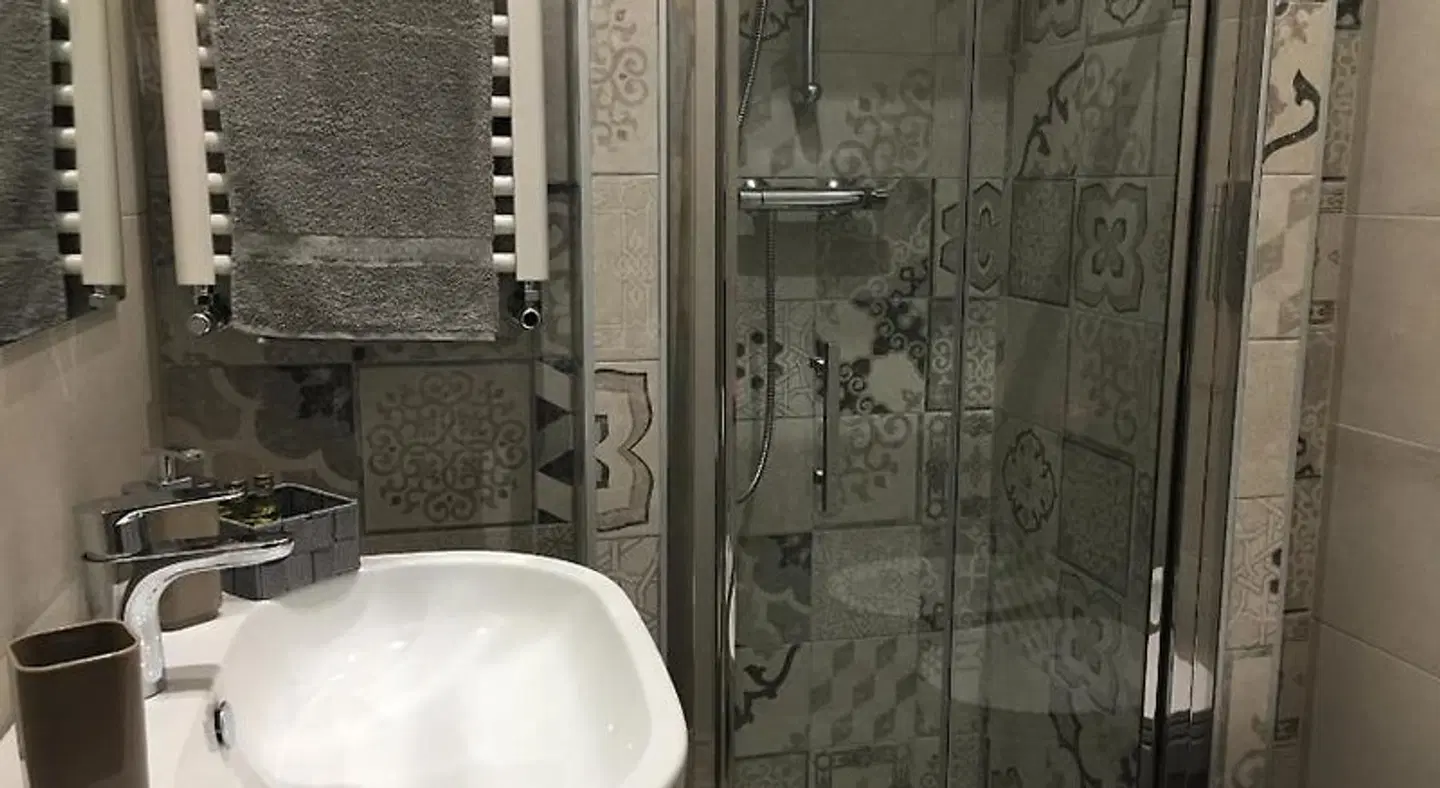 Matera Guest House Badezimmer