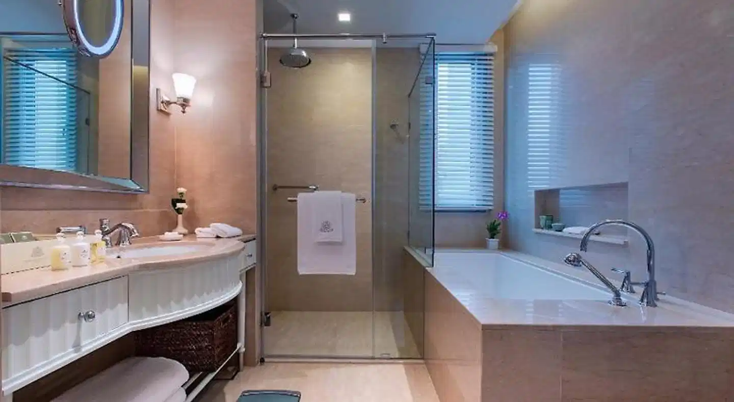 Oriental Residence Bangkok Badezimmer