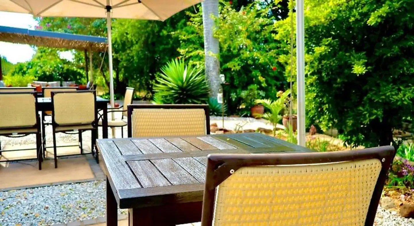 Abangane Guest Lodge Terrasse