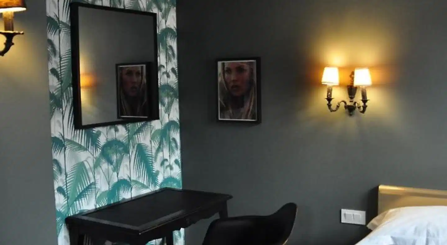 Hôtel Noir Lobby