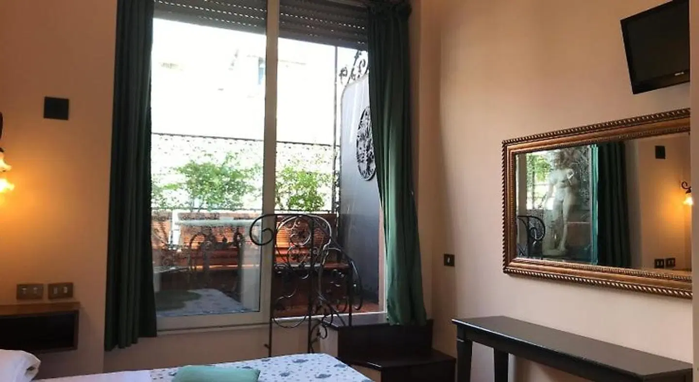 Okapi Rooms ROOM_EXAMPLE