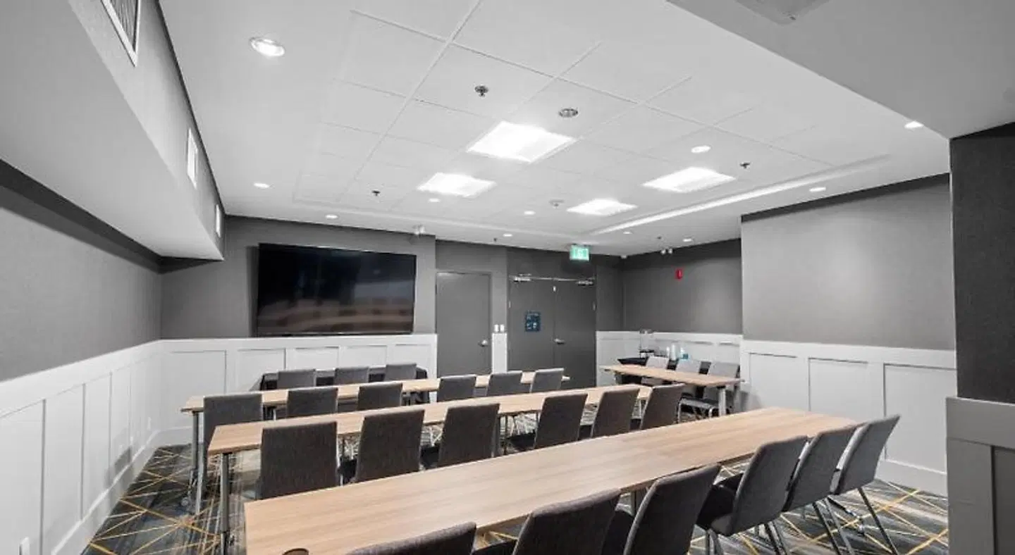 Holiday Inn Surrey East - Cloverdale Konferenz