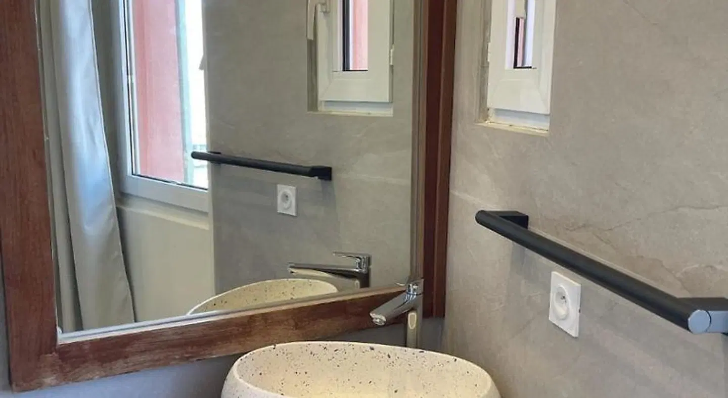 L'Oustaou De Porquerolles Badezimmer