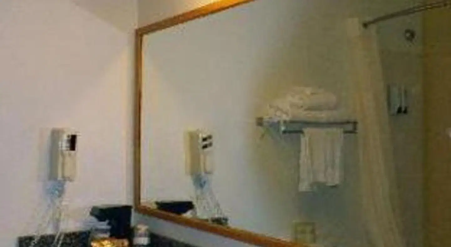 Best Western Gold Canyon Badezimmer