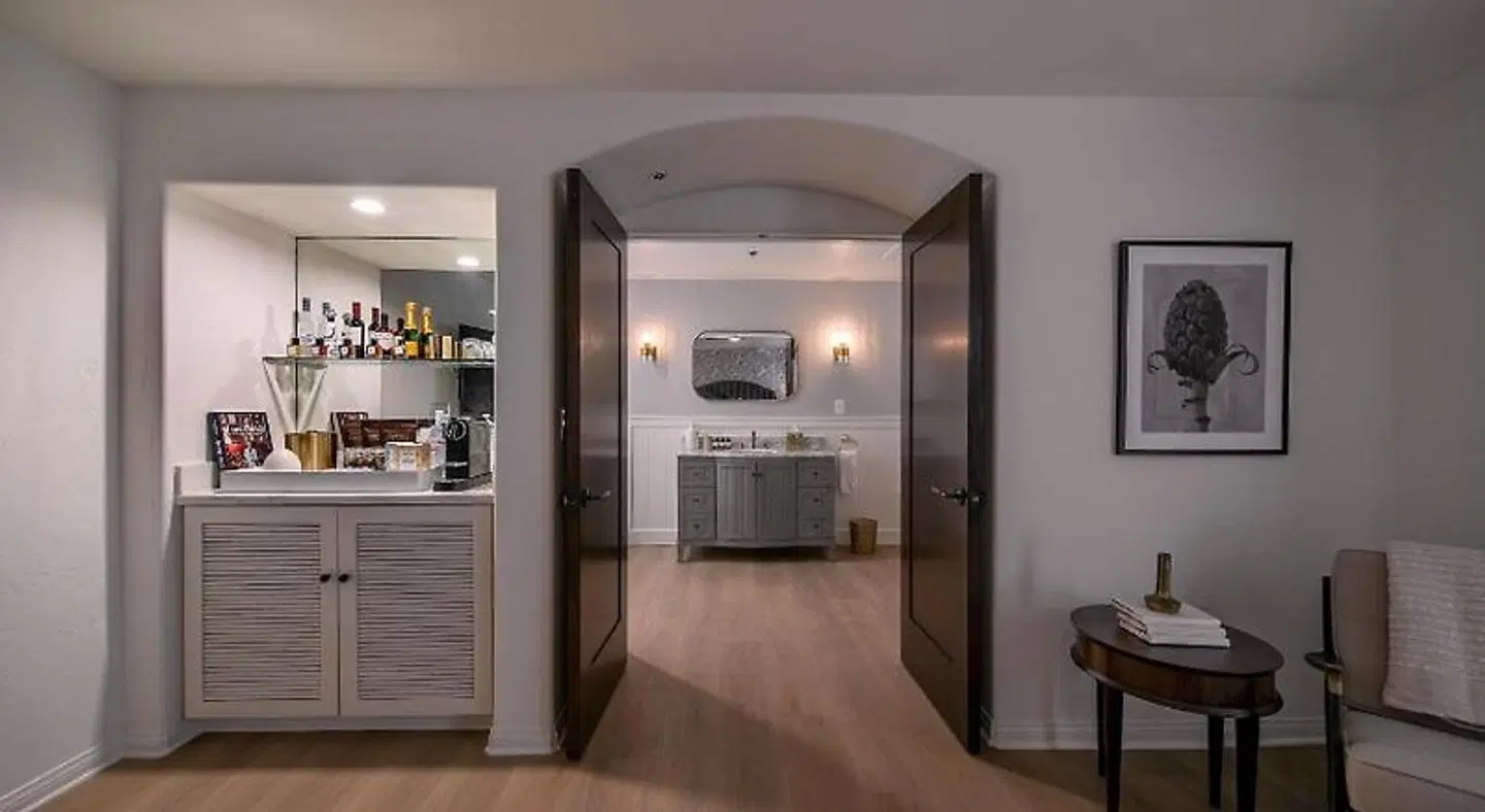 The Colony Palms Hotel ROOM_EXAMPLE